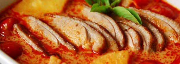 duck-curry-1000x665-Pangfolio-shutterstock