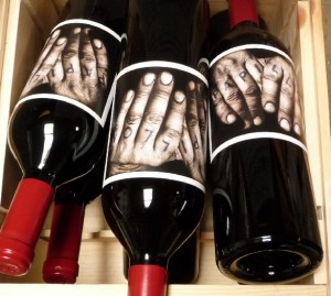 Hands on Wine
