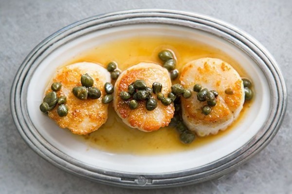 seared-sea-scallops-brown-butter-urban-flavours