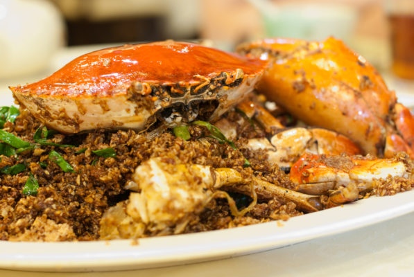 typhoon-shelter-crab-urban-flavours