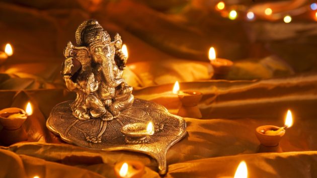 god-ganesh-at-diwali-festival-urban-flavours