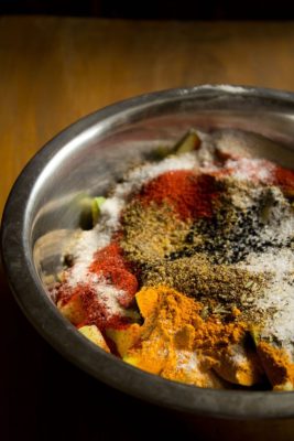 punjabi-mango-pickle-urban-flavours