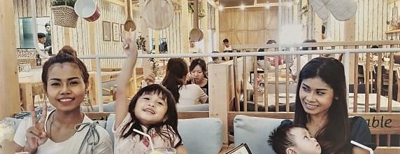 family-meal-on-the-table-tokyo-cafe-aeon-mall-2-sen-sok-urban-flavours